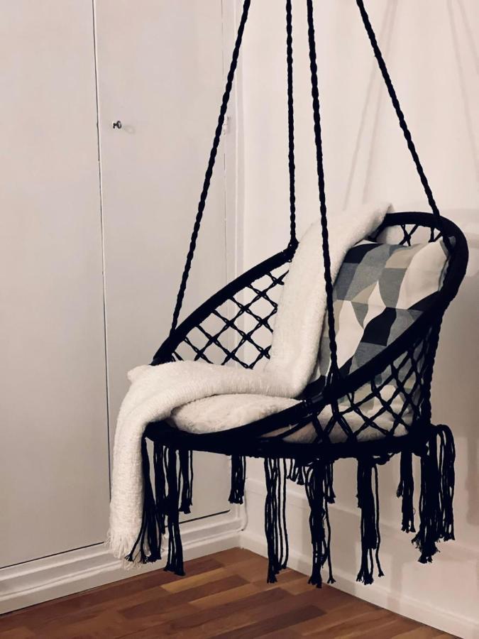 Chic Apartment On The Famous Shopping Rue Du Faubourg Saint-Honore Street Paris Eksteriør billede